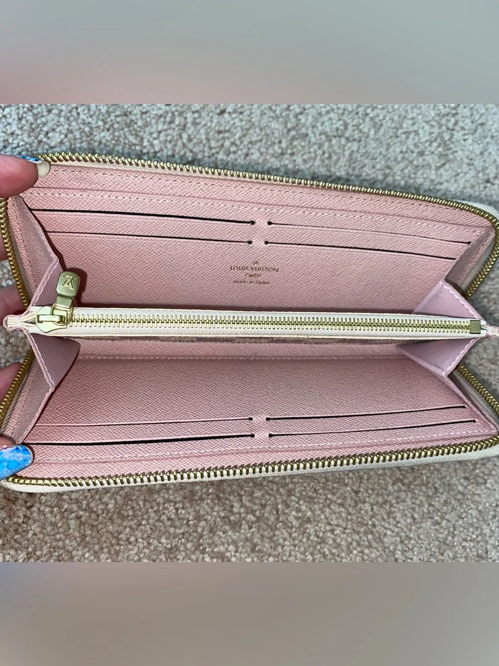Louis Vuitton | Clemence Wallet | Damier Azur White